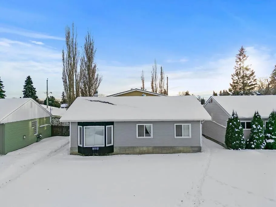 Elegant Boho Retreat - 8 Min To Wem Villa Edmonton