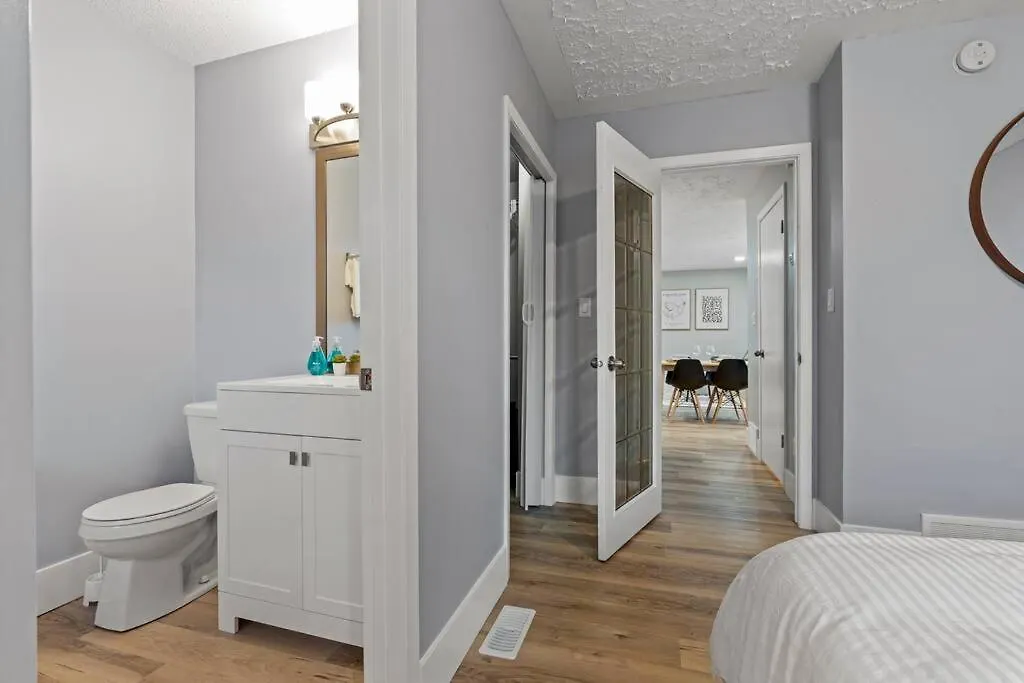 Elegant Boho Retreat - 8 Min To Wem Villa Edmonton Holiday home